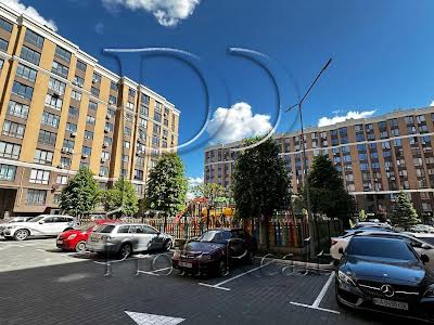 квартира за адресою Свободи вул., 1-C
