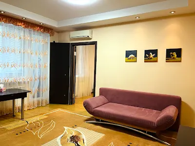 квартира за адресою Волинська вул., 8