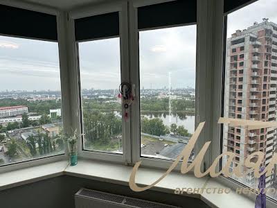 квартира по адресу Героев Полка 