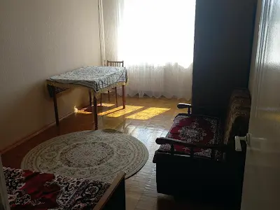 квартира за адресою Богатирська вул., 16