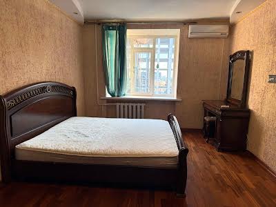 квартира за адресою Садова вул., 5-А