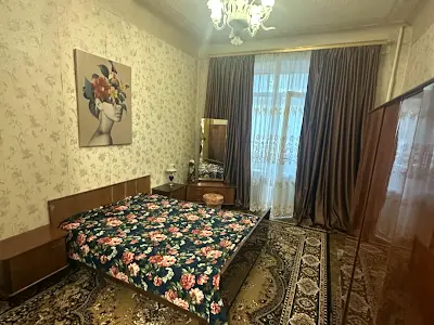 квартира за адресою Івана Світличного вул. (Петровського), 6