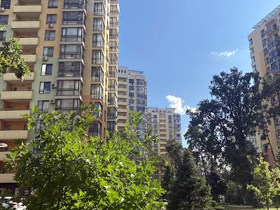 квартира за адресою Анатолія Петрицького вул., 17-А