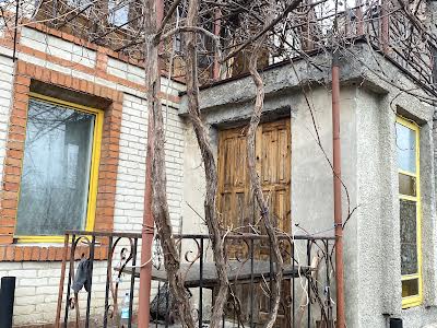 дом по адресу Будівельників ул., 21