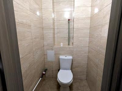квартира по адресу Ревуцкого ул., 42 Б