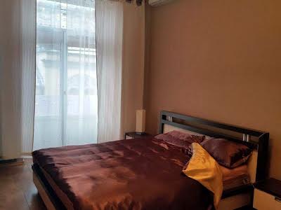 квартира по адресу Лисенка ул., 8
