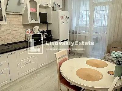 квартира за адресою Драгоманова вул., 2-Б