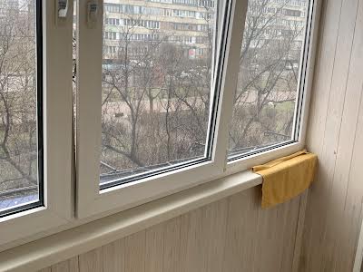 квартира за адресою Амвросія Бучми бульв., 2