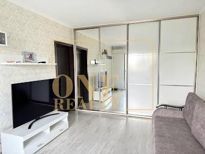 квартира за адресою Миропільська вул., 37