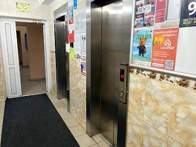 квартира за адресою Сергія Данченка вул., 5