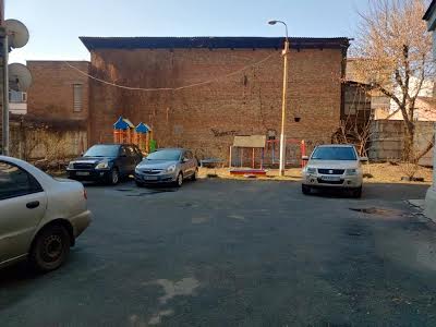 квартира по адресу Набережно-Крещатицкая ул., 7