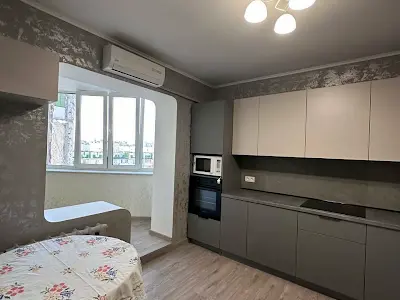 квартира за адресою Вишняківська вул., 7-Б