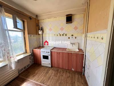 квартира по адресу Чаривная ул., 46