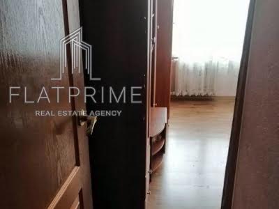 квартира за адресою Героїв полку 