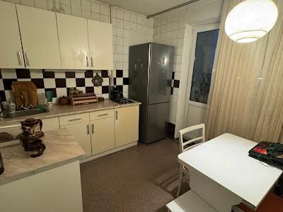квартира по адресу Науки просп., 27