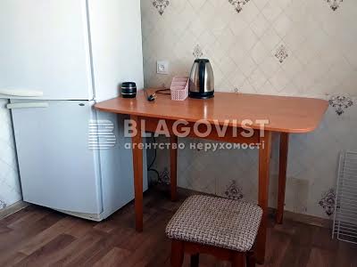 квартира за адресою Червоної Калини просп. (Володимира Маяковського), 93а