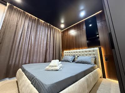 квартира по адресу Салютная ул., 2к18