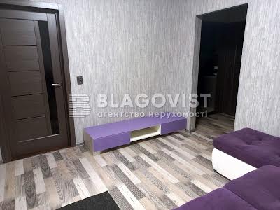 квартира за адресою Науки просп., 60-А