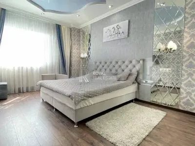 квартира за адресою Миколи Міхновського бульв. (Дружби Народів), 14-16
