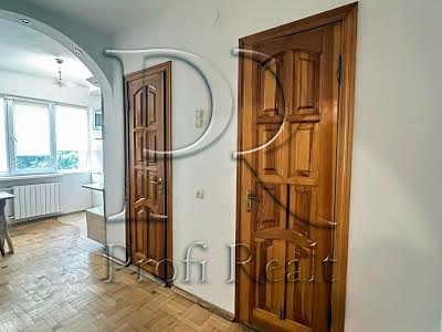квартира за адресою Вахтанга Кікабідзе вул. (Булгакова), 3