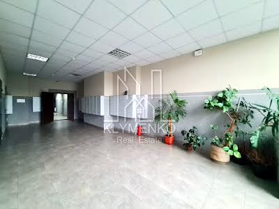 квартира за адресою Дарницький бульв., 8-В