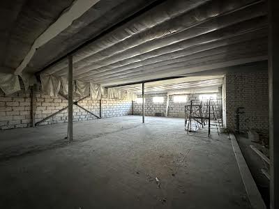 коммерческая по адресу Чёрных Запорожцев ул. (Петра Запорожця), 28