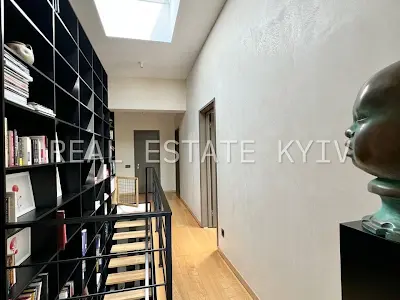 будинок за адресою Окружна вул.