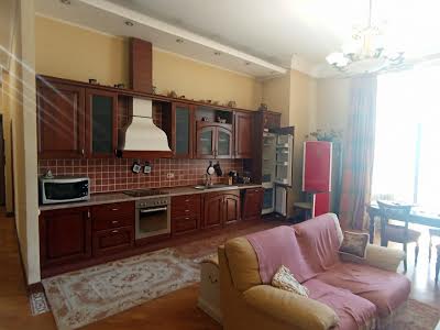 квартира за адресою Саксаганського вул., 68/21