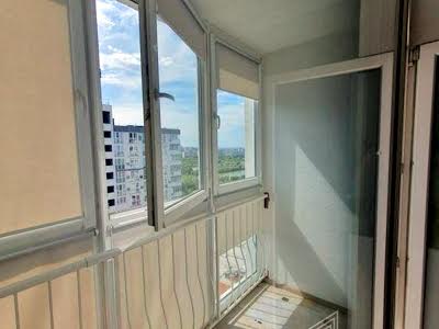 квартира по адресу Драгоманова ул., 2-А