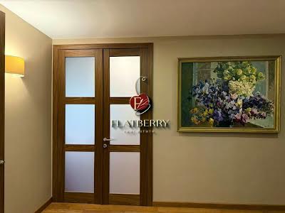 квартира за адресою Межигірська вул., 28