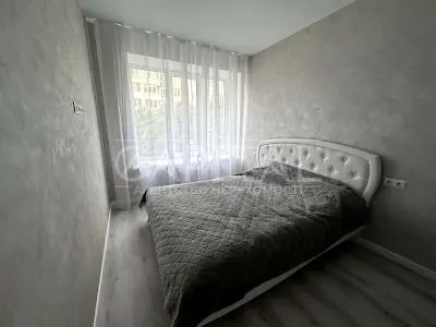 квартира за адресою Соборна вул., 105в