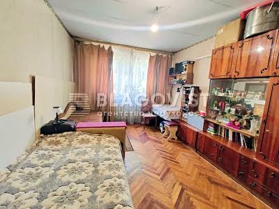 квартира по адресу Александра Попова ул., 11