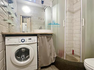 квартира за адресою 53-тя Садова вул., 16