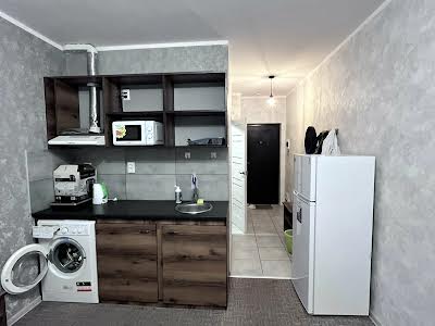 квартира за адресою Польова вул., 73