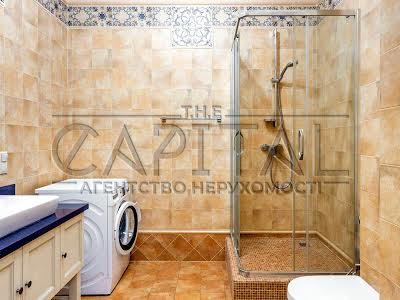 комерційна за адресою Кловський узвіз (Кловський), 7