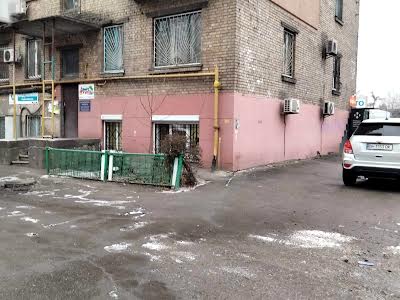 квартира за адресою Набережно-Лугова вул., 5