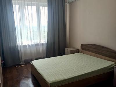 квартира по адресу Ревуцкого ул., 54-Б