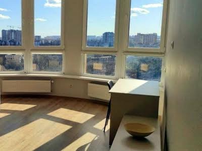 квартира за адресою Новопольова вул., 2