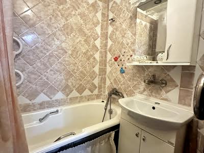 квартира за адресою Оноре де Бальзака вул., 46