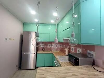 квартира за адресою Регенераторна вул., 4 к1-3