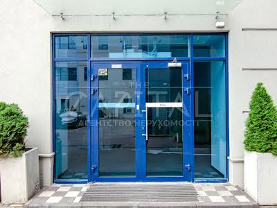 комерційна за адресою Київ, Охтирський пров., 7