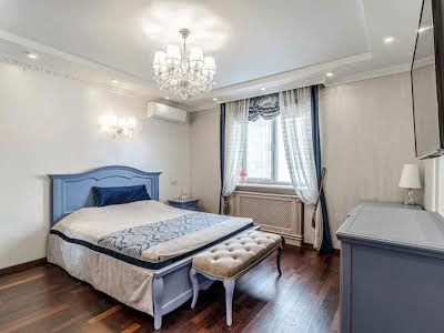 квартира за адресою Боголюбова вул., 16