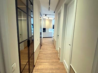 квартира за адресою Буслівська вул., 12