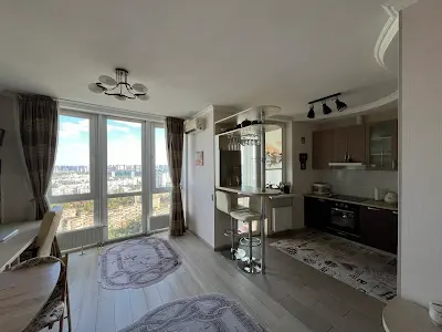 квартира за адресою Соборності просп. (Возз'єднання), 30