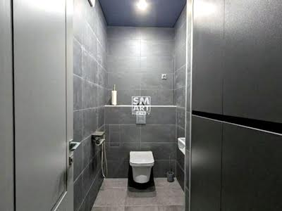 квартира за адресою Осіння вул., 38а