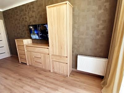 квартира за адресою Сім'ї Кульженків вул. (Петра Дегтяренка), 31-А