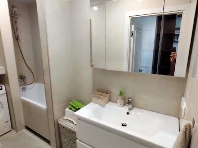 квартира по адресу Метростроителей ул., 22