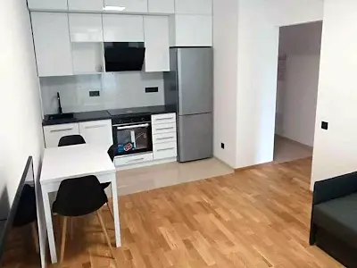 квартира по адресу Салютная ул., 2к18