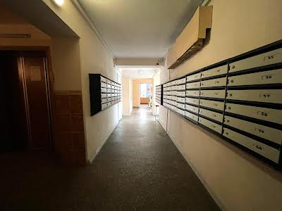 квартира за адресою Павла Тичини просп., 8