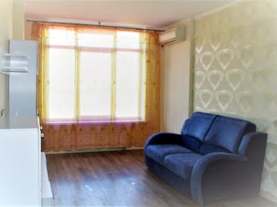 квартира за адресою Ованеса Туманяна вул., 3